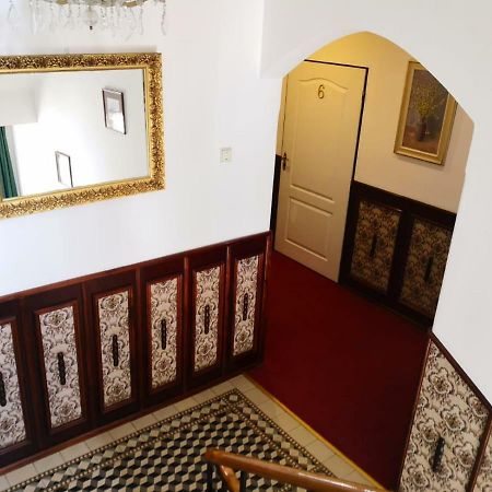 Hotel Anton Прага Екстер'єр фото